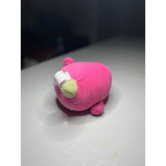 Anh Dao 5in Plush Small Squishmellow Pink - Picture 3 of 7